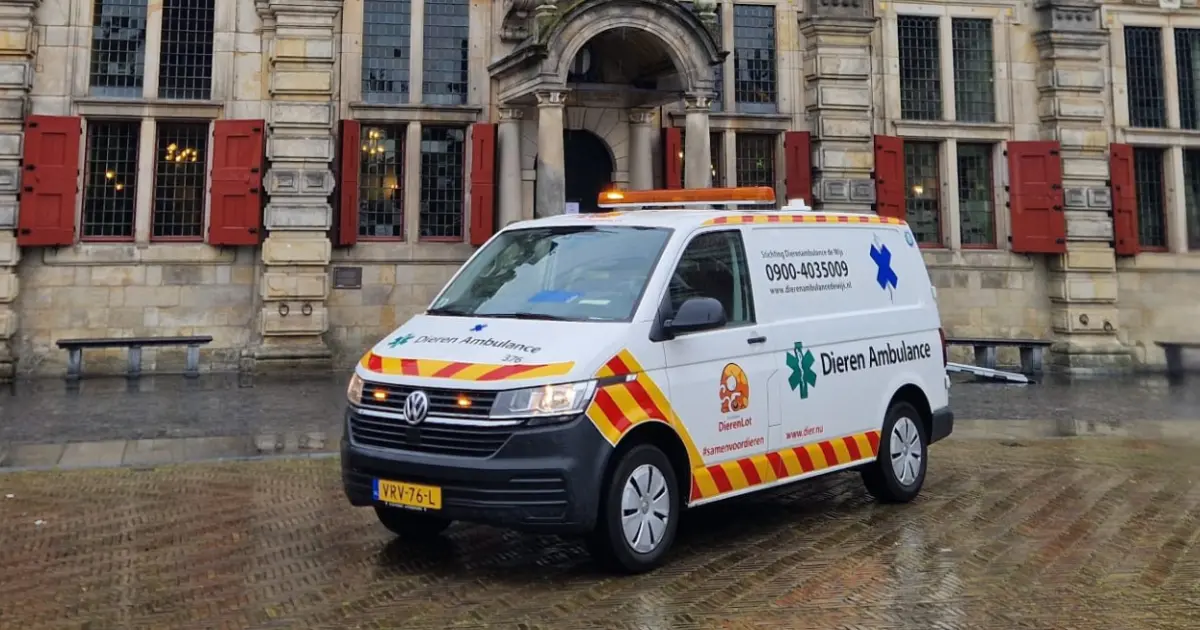 Dierenambulance Delft bellen